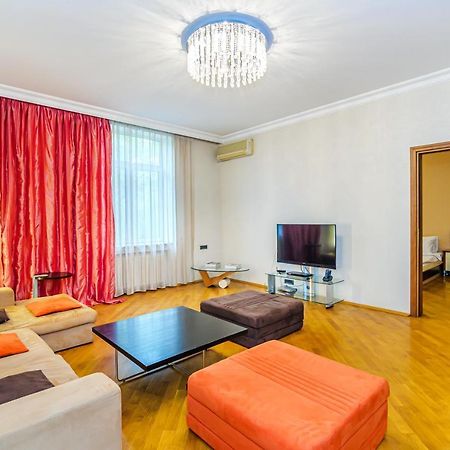 Vip Apartamen Nizami Street Apartment บากู ภายนอก รูปภาพ