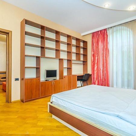 Vip Apartamen Nizami Street Apartment บากู ภายนอก รูปภาพ