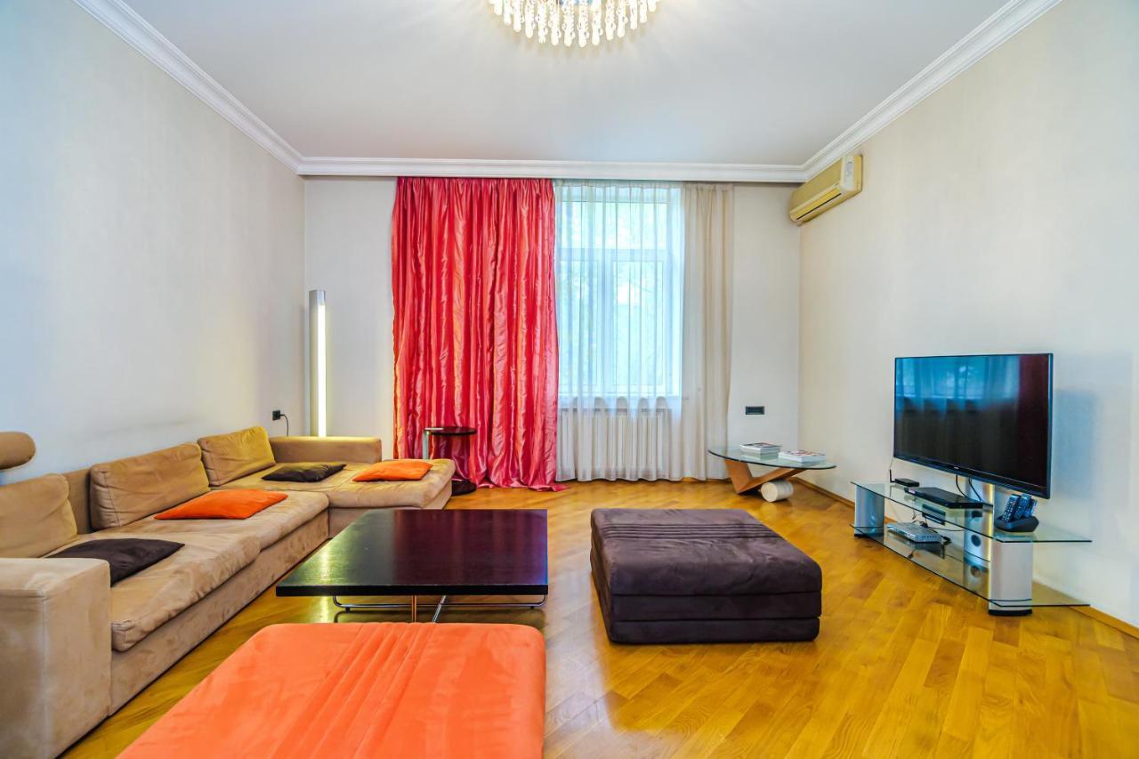 Vip Apartamen Nizami Street Apartment บากู ภายนอก รูปภาพ